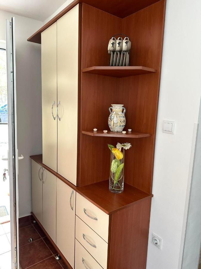 Apartmani Emily & Jully Никшич Экстерьер фото