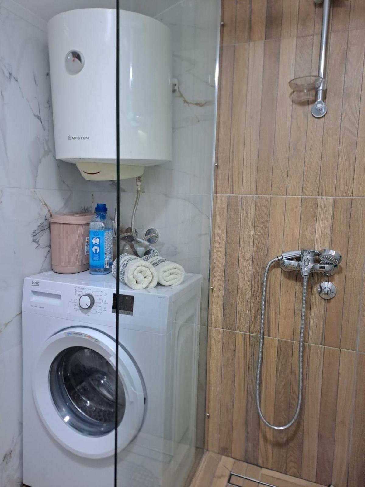 Apartmani Emily & Jully Никшич Экстерьер фото